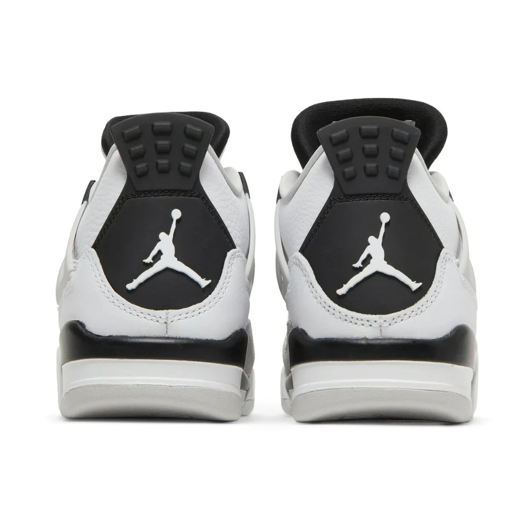AJ4 Retro + Regalos